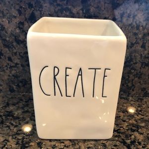 Meet your Posher, Jana